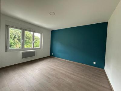 Louer Appartement 69 m2 Ruffec