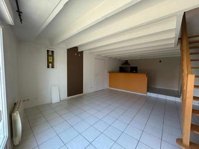 Annonce Location 2 pi�ces Maison Civray 86