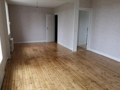 Louer Maison 67 m2 Civray