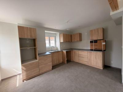 For rent Chateau-garnier 3 rooms 71 m2 Vienne (86350) photo 0