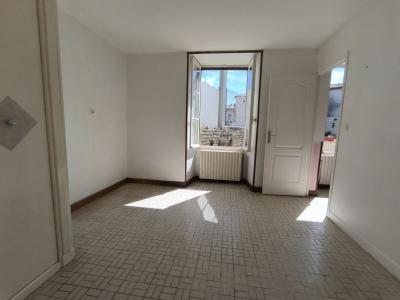 Louer Maison 47 m2 Villefagnan