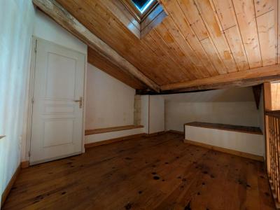 Louer Appartement Ruffec 400 euros