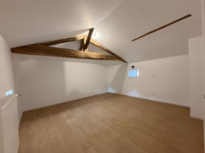 Louer Maison Asnois 657 euros