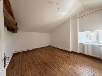 Louer Appartement Ruffec 537 euros