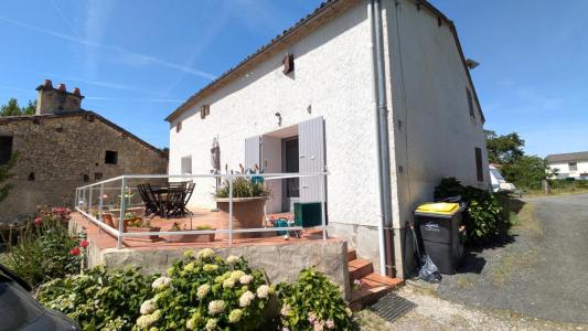 For sale Payroux 4 rooms 131 m2 Vienne (86350) photo 0