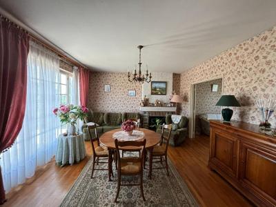 Acheter Maison 155 m2 Civray