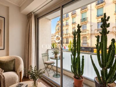For sale Nice 2 rooms 52 m2 Alpes Maritimes (06000) photo 0