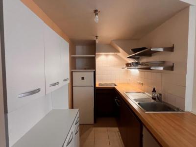 Louer Appartement Paris-12eme-arrondissement 1950 euros