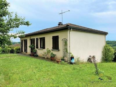 For rent Royeres 4 rooms 79 m2 Haute vienne (87400) photo 0