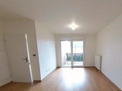 For rent Mainvilliers 2 rooms 40 m2 Eure et loir (28300) photo 0