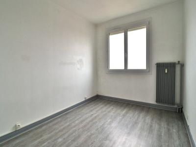 Louer Appartement Pont-sainte-marie 740 euros