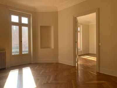 For rent Toulouse 6 rooms 214 m2 Haute garonne (31000) photo 0