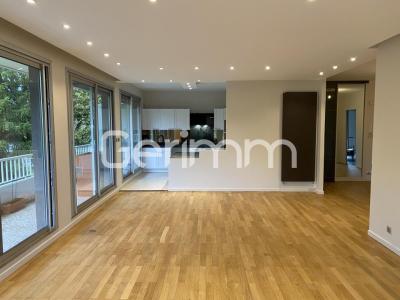 Louer Appartement 102 m2 Meylan