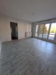 For rent Bar-sur-aube 3 rooms 69 m2 Aube (10200) photo 0