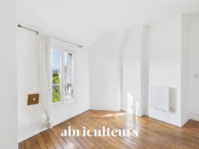 For sale Paris-11eme-arrondissement 3 rooms 37 m2 Paris (75011) photo 0