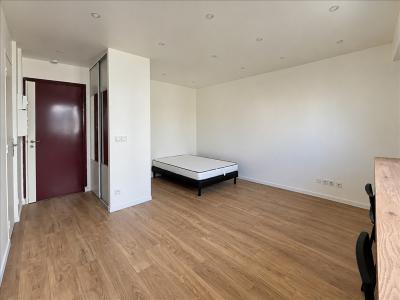 Louer Appartement 27 m2 Paris-19eme-arrondissement