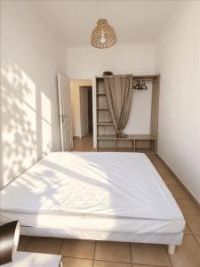 Louer Appartement Marseille-8eme-arrondissement 1200 euros