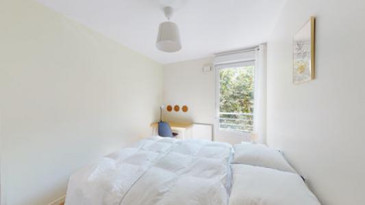 Louer Appartement Rosny-sous-bois 581 euros