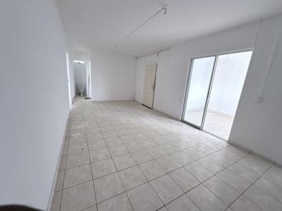 For sale Abymes 4 rooms 67 m2 Guadeloupe (97139) photo 0