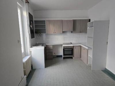 For rent Lesparre-medoc 7 rooms 148 m2 Gironde (33340) photo 0