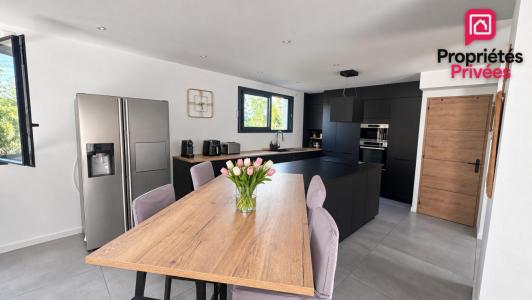 For sale Saint-mitre-les-remparts 5 rooms 144 m2 Bouches du Rhone (13920) photo 2