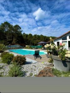 Acheter Maison Saint-julien-en-born 449000 euros
