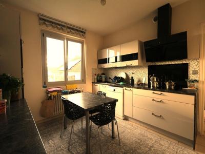 Acheter Maison 215 m2 Varennes-vauzelles