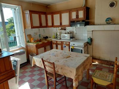 For sale Saint-hippolyte 9 rooms 160 m2 Indre et loire (37600) photo 3