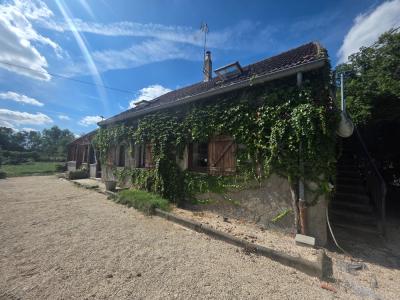 For sale Brugheas 5 rooms 102 m2 Allier (03700) photo 0