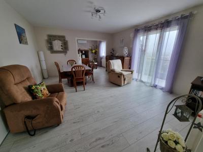 For sale Chalamont 7 rooms 190 m2 Ain (01320) photo 2