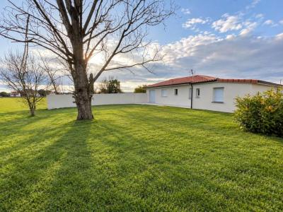 For sale Lamasquere 5 rooms 103 m2 Haute garonne (31600) photo 2