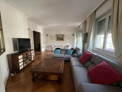 For rent Lyon-6eme-arrondissement 6 rooms 168 m2 Rhone (69006) photo 0