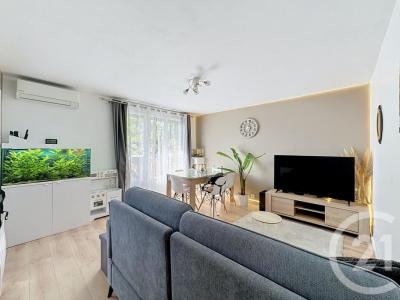 For sale Feyzin 4 rooms 67 m2 Rhone (69320) photo 1