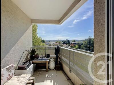 For sale Grigny 4 rooms 62 m2 Rhone (69520) photo 1
