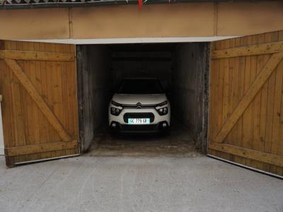 For rent Lyon-6eme-arrondissement 12 m2 Rhone (69006) photo 0