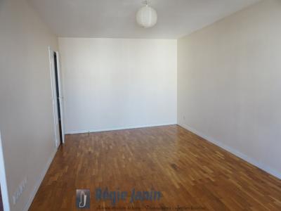 Louer Appartement 73 m2 Lyon-8eme-arrondissement