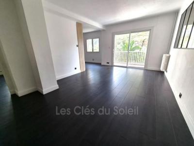 For sale Toulon 4 rooms 71 m2 Var (83000) photo 0