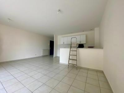 Annonce Location 3 pi�ces Appartement Roquemaure 30