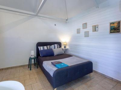 Louer Appartement 20 m2 Saint-pierre