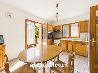 For sale Puyloubier 6 rooms 110 m2 Bouches du Rhone (13114) photo 4