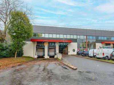 For rent Saint-thibault-des-vignes 1998 m2 Seine et marne (77400) photo 0