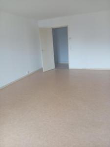 Annonce Location 3 pi�ces Appartement Domerat 03