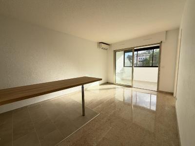 Annonce Vente 2 pi�ces Appartement  06