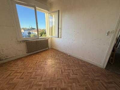 For sale 4 rooms 66 m2 Charente maritime (17170) photo 4