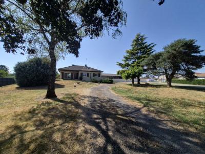 For sale CALME 5 rooms 111 m2 Ain (01190) photo 1