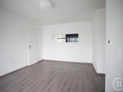 Louer Appartement 48 m2 Creteil