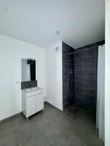 Louer Appartement Pont-de-l'isere 917 euros
