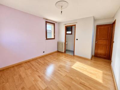 For rent Roche-la-moliere 5 rooms 125 m2 Loire (42230) photo 4