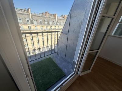 Acheter Appartement Paris-8eme-arrondissement 399000 euros