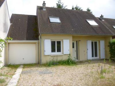 Louer Maison Sancoins 546 euros